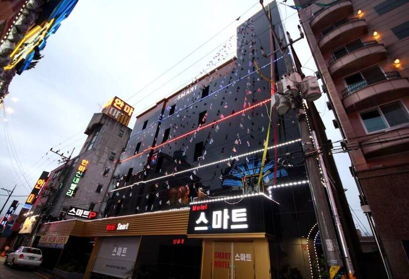 Motel Jeonju Ua Dong Smart
