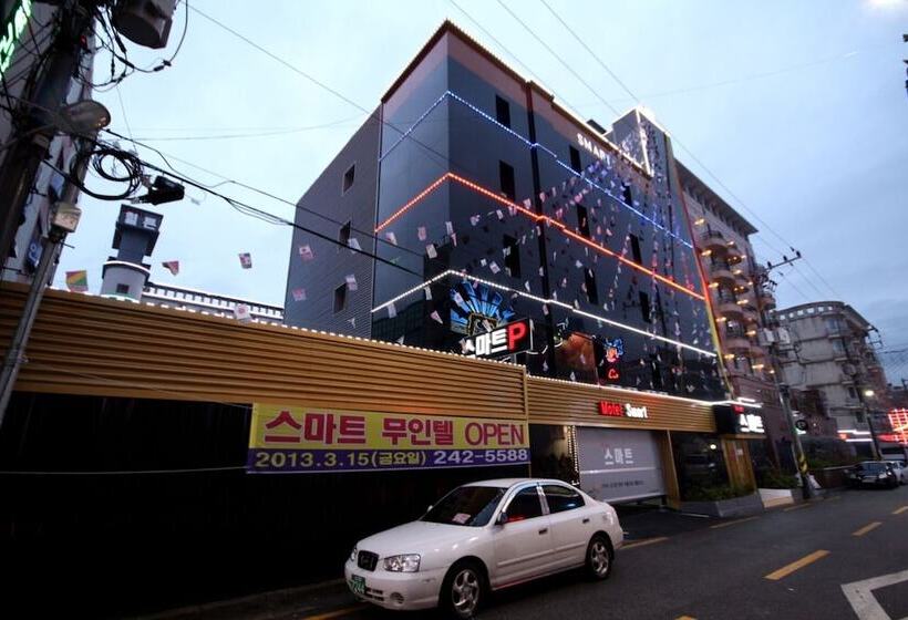 Motel Jeonju Ua Dong Smart