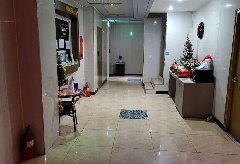 Motel Jeonju Ua Dong Smart