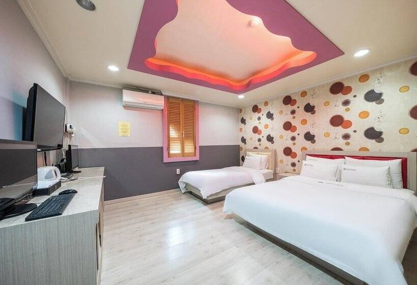 Motel Jeonju Ua Dong Smart