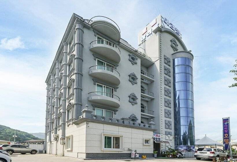 Motel Mungyeong Arirang