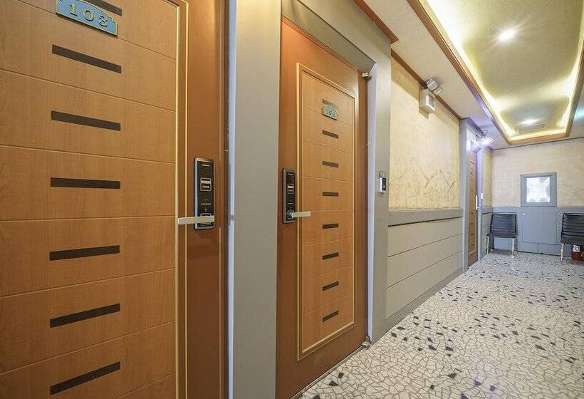 Motel Mungyeong Arirang