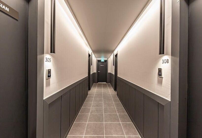 モーテル Venesian