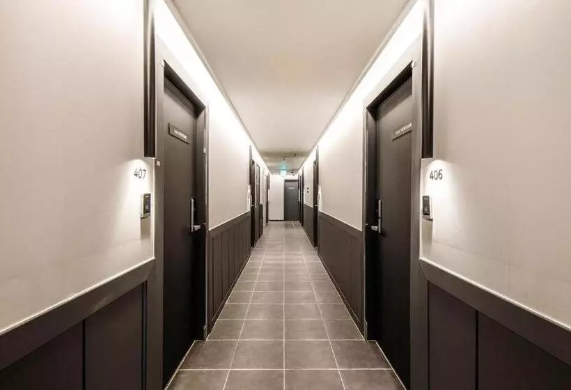 モーテル Venesian