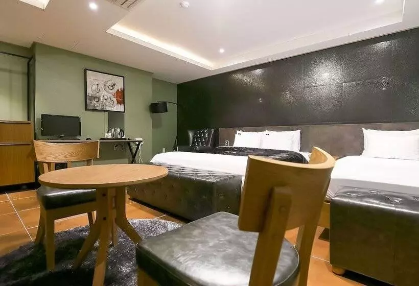 Taean Hana Motel