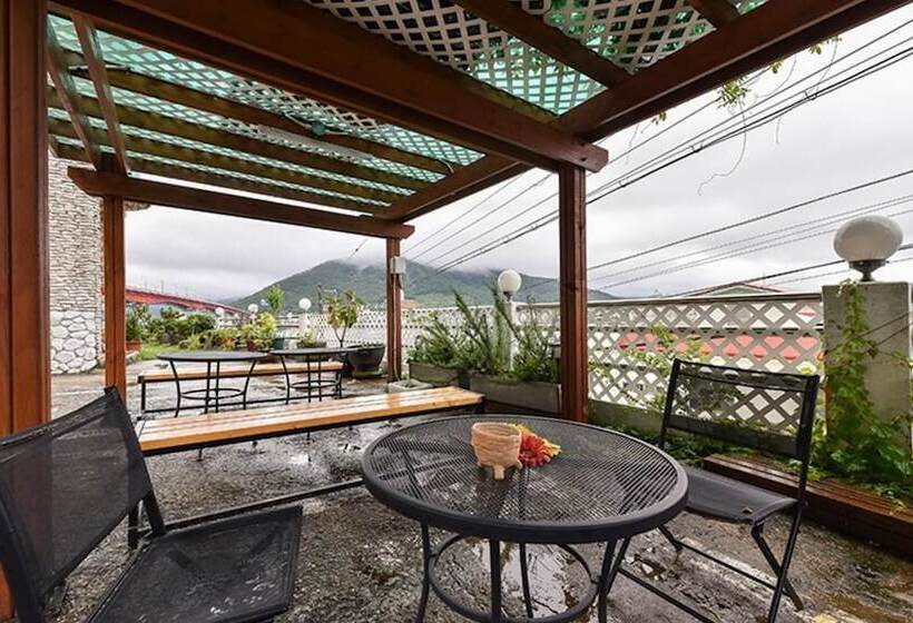 Tongyeong Gaetbawi Pension