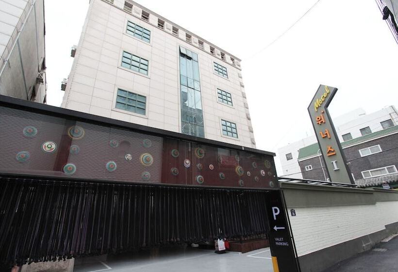 モーテル Anyang Winners