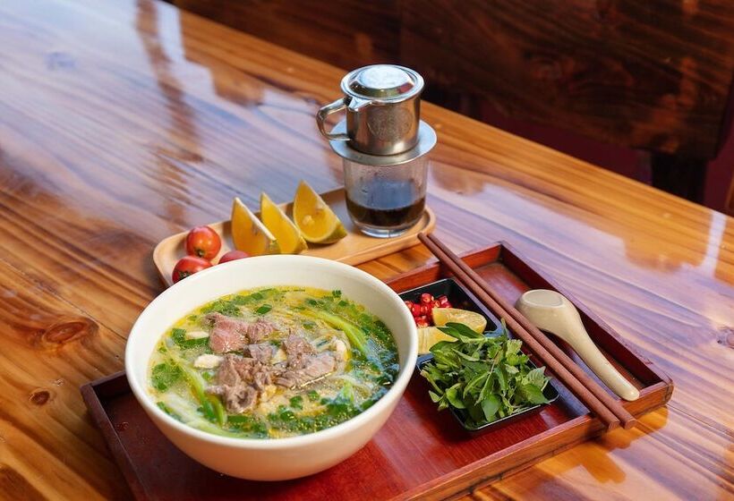 هاستل Mega View Homestay