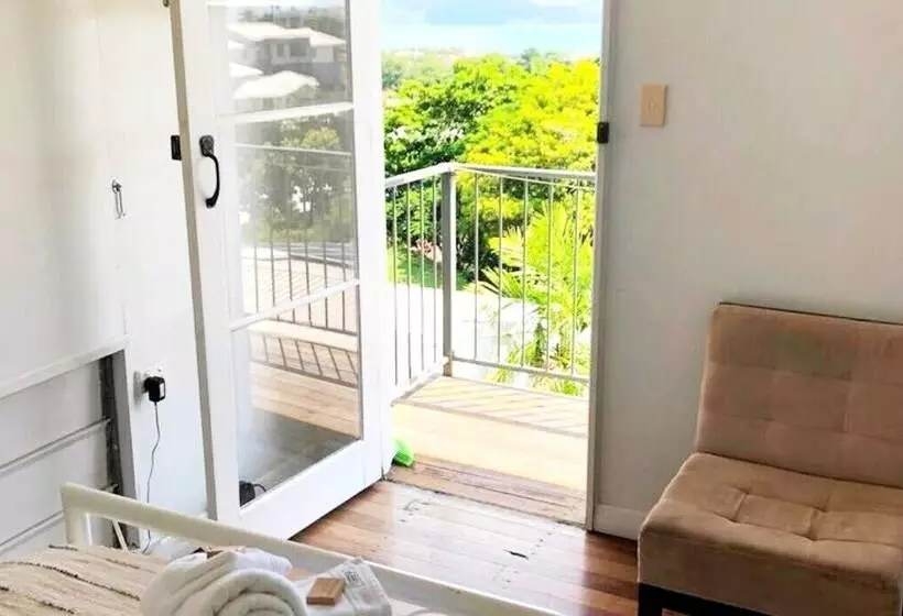 Cabin Sky Glorious Views Magnetic Island