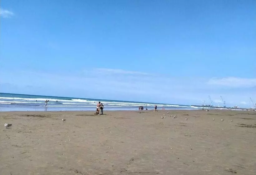 Hostal Venecia  Tu Casa En Manta