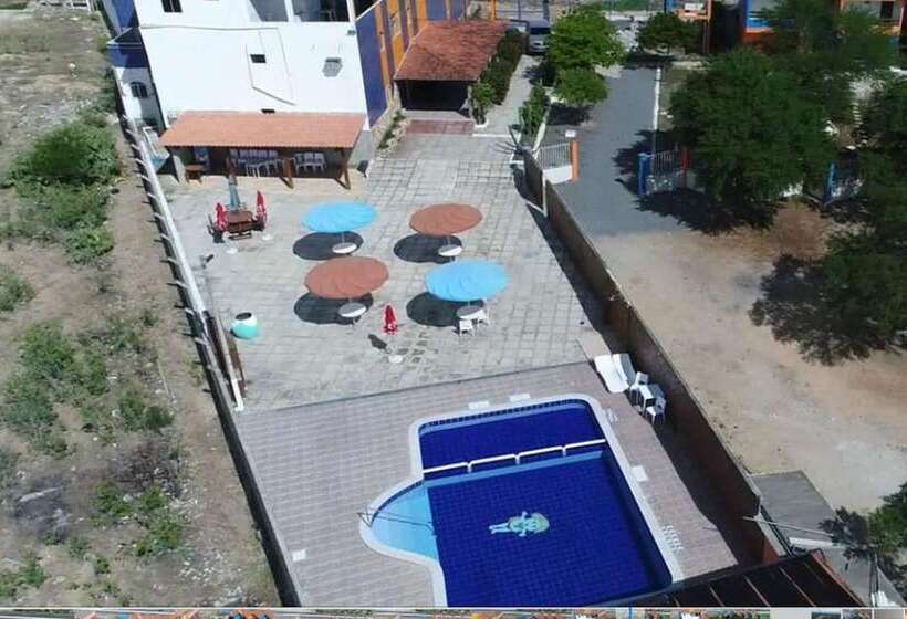Отель Agreste Water Park