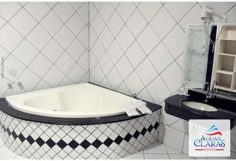Hotel Aguas Claras