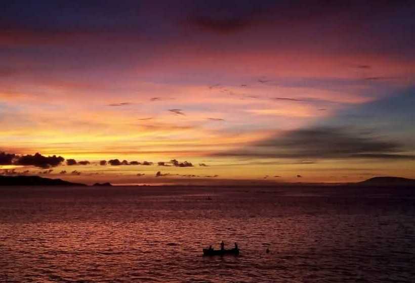 هتل Al Quitoir Comptoir Des îles