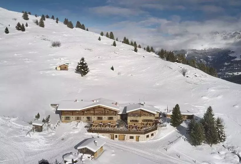 Hotelli Berghuus Radons Gastro Ag