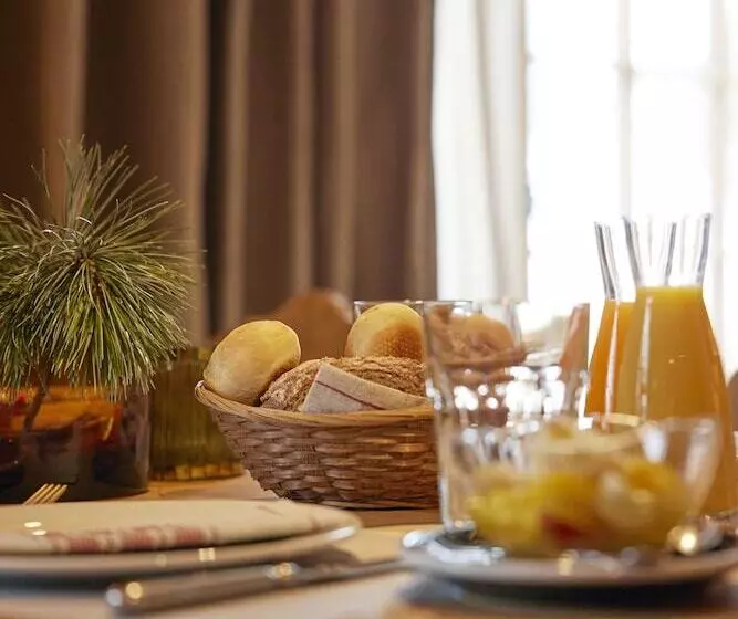 Hotelli Berghuus Radons Gastro Ag