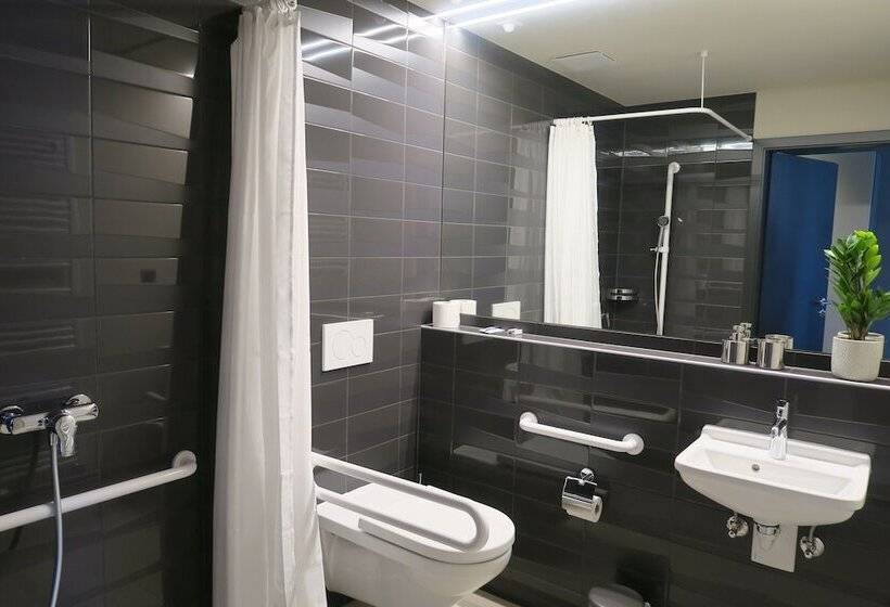 בית מלון כפרי De Ville De La Brévine