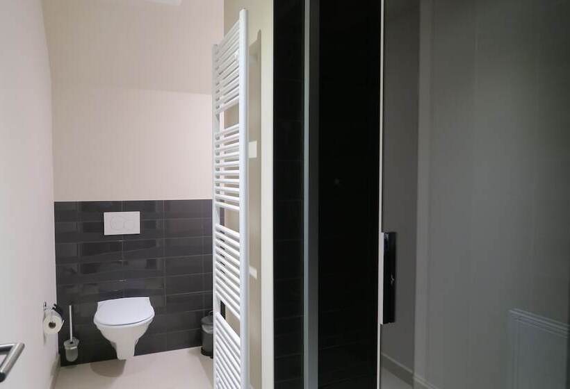 בית מלון כפרי De Ville De La Brévine