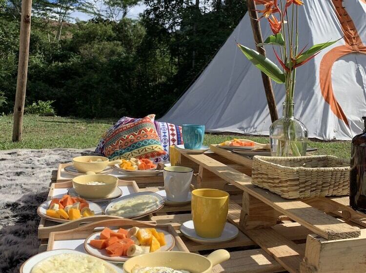 ホテル Refugio Del Bosque Glamping