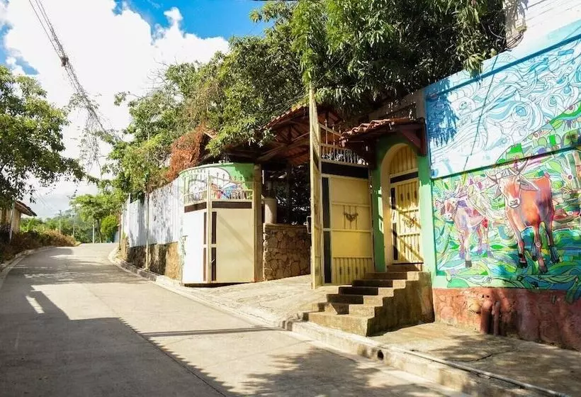 Hotelli Hostal Doña Consuelo