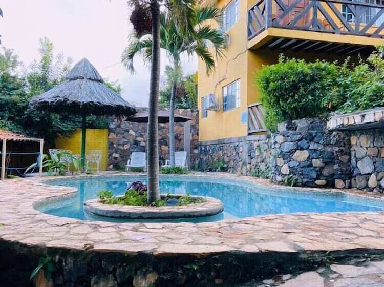 בית מלון כפרי Hostal Doña Consuelo