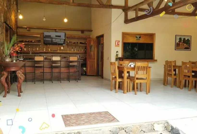 Hotelli Hostal Doña Consuelo