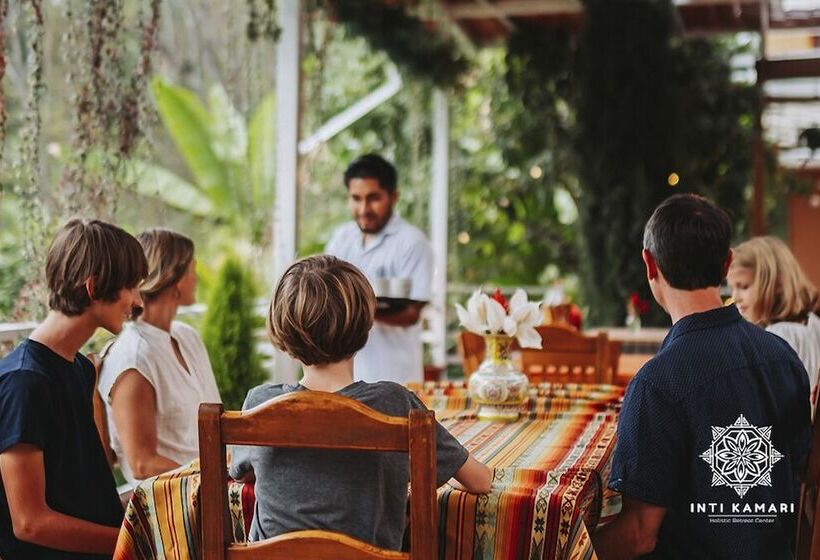 Отель Inti Kamari Wellness Lodge Retreat Center & Farm