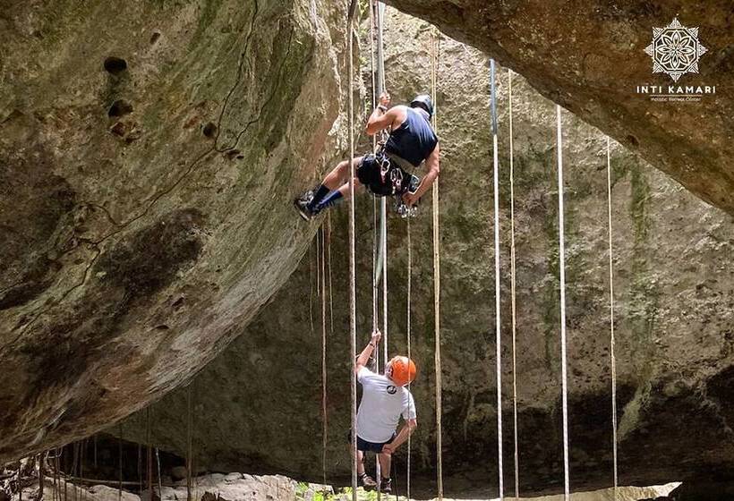 Отель Inti Kamari Wellness Lodge Retreat Center & Farm