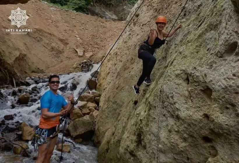 ホテル Inti Kamari Wellness Lodge Retreat Center & Farm