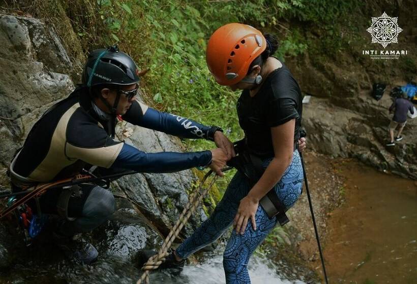 Отель Inti Kamari Wellness Lodge Retreat Center & Farm