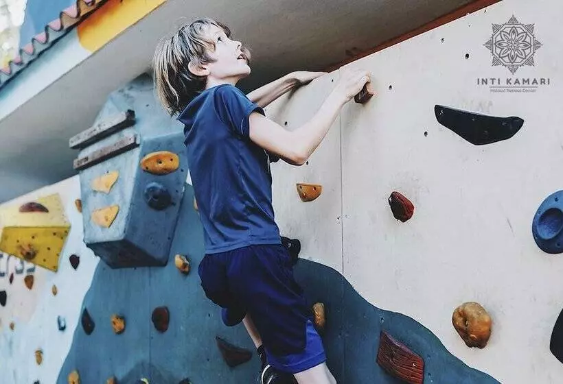 ホテル Inti Kamari Wellness Lodge Retreat Center & Farm