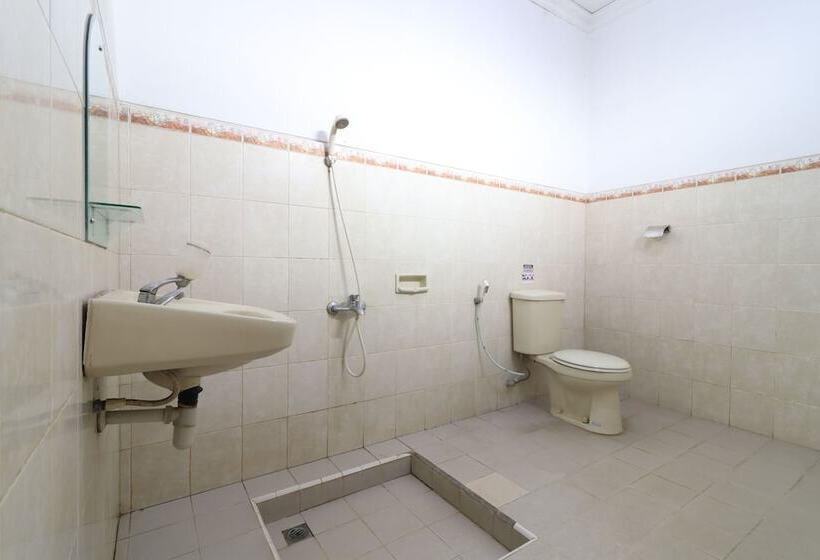 בית מלון כפרי Kampung Pa Go Resort