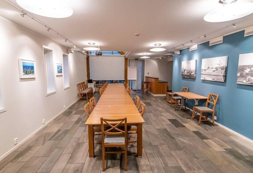 Hotel Knarren Brygge