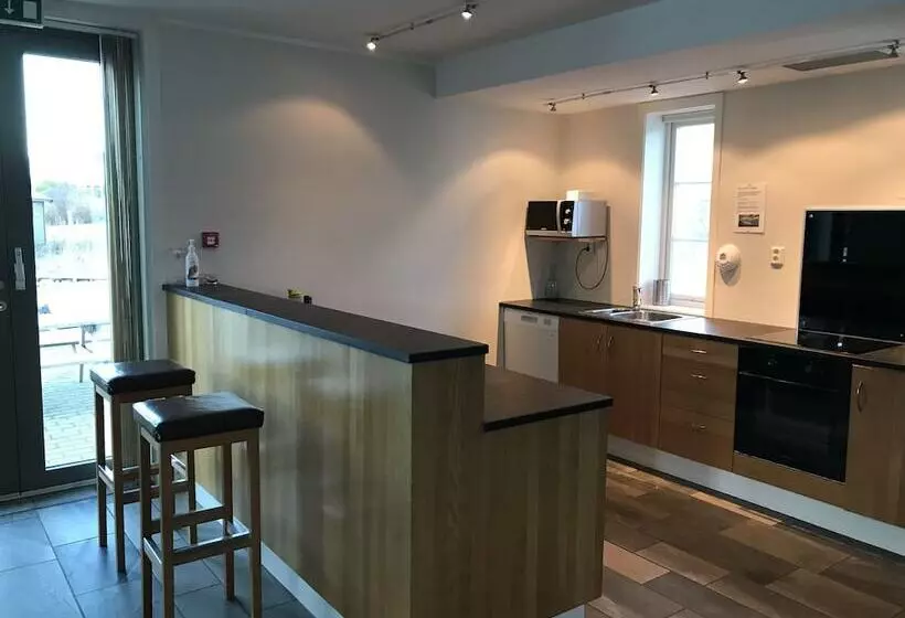 ホテル Knarren Brygge