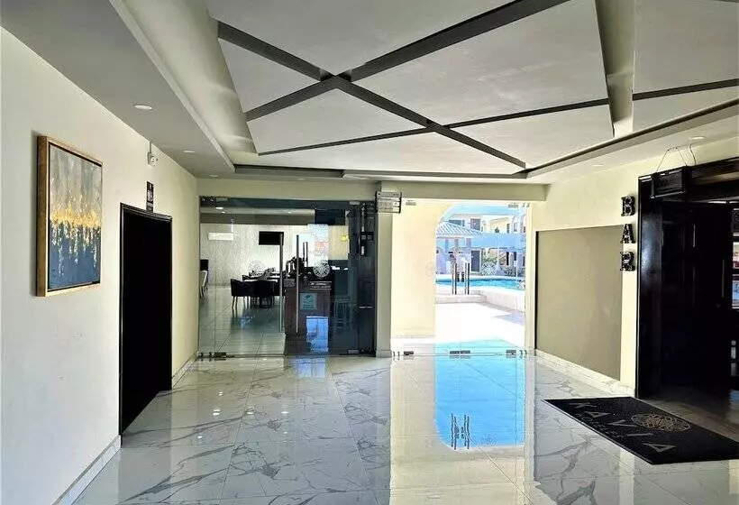 Kavia Meoqui Hotel & Suites