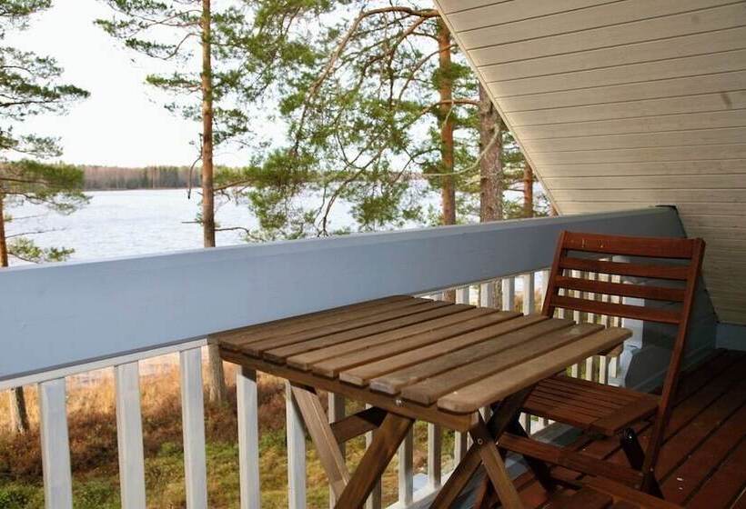 모텔 Lossisaari Tourist Center