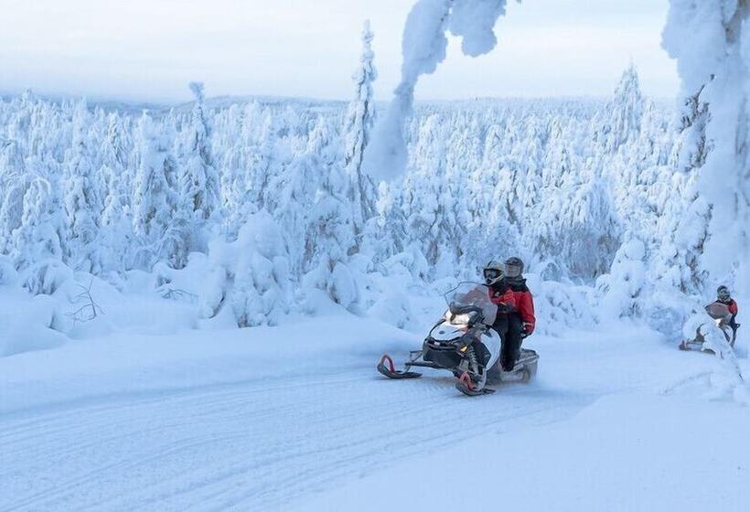 모텔 Lossisaari Tourist Center