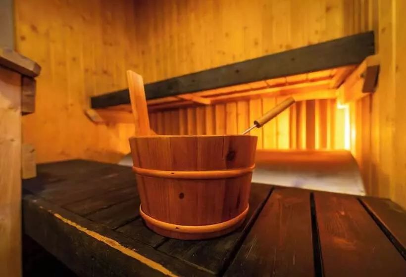 Motelli Lossisaari Tourist Center