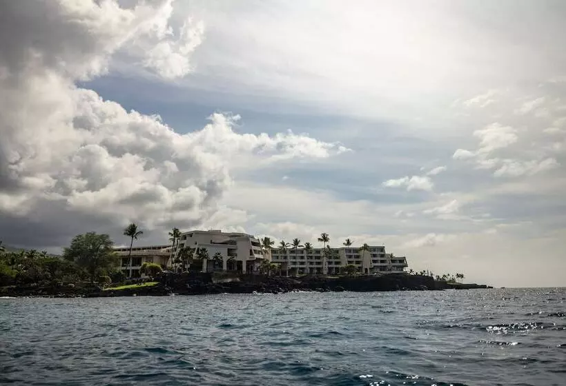 Outrigger Kona Resort And Spa