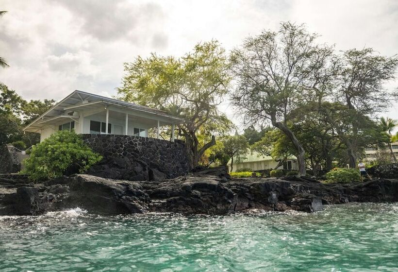 Outrigger Kona Resort And Spa