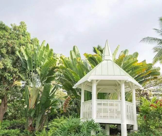 Outrigger Kona Resort And Spa