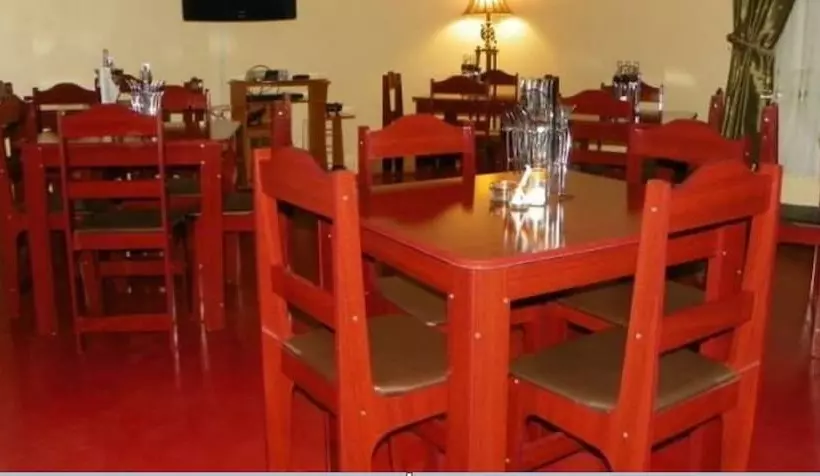 پانسیون Elena Lodge