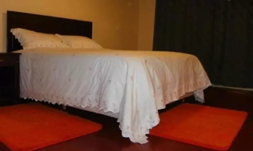 پانسیون Elena Lodge