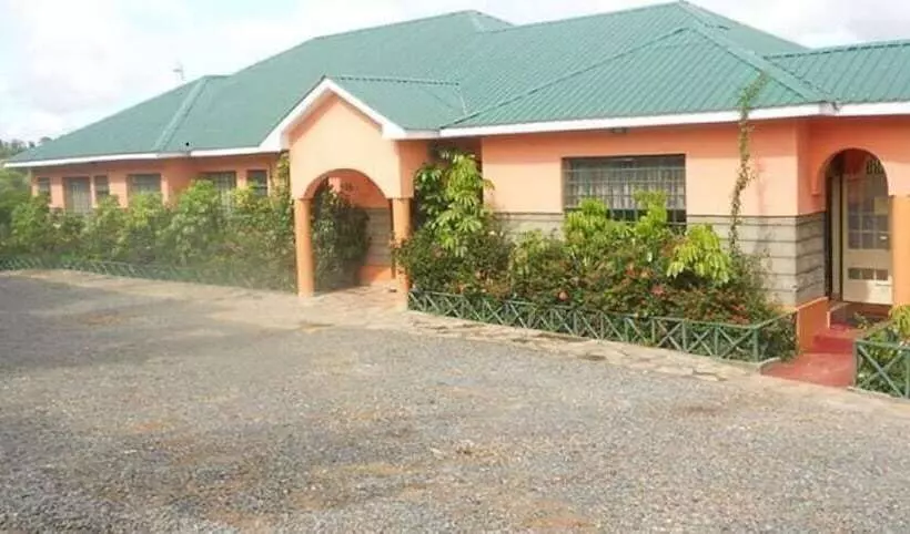 پانسیون Elena Lodge