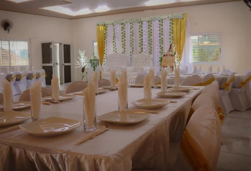 膳宿费 Paloma Guest House & Restaurant