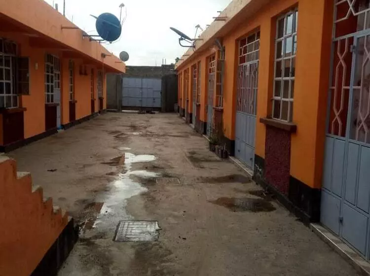 پانسیون Pewa Guest House