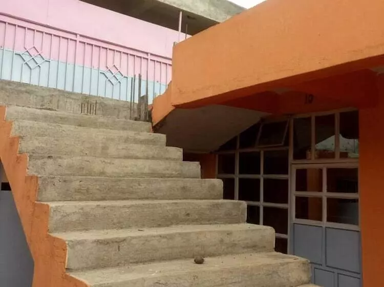 پانسیون Pewa Guest House