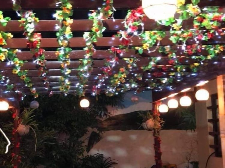 بنسيون Serge Kafe Apartelle