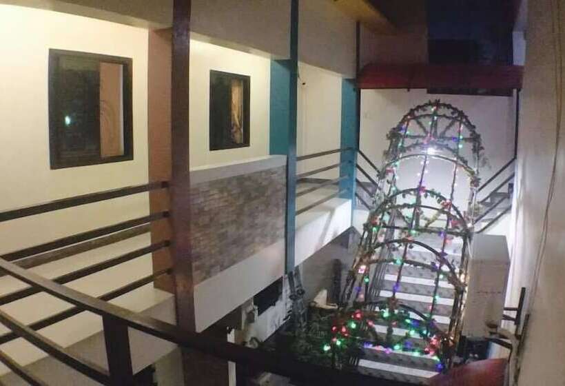 بنسيون Serge Kafe Apartelle