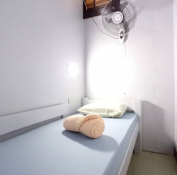 بنسيون Serge Kafe Apartelle