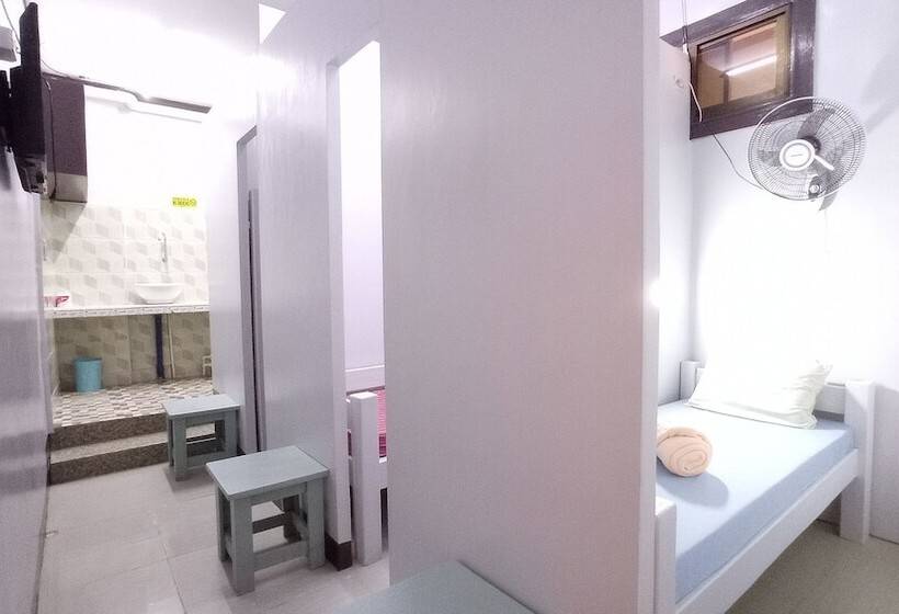 بنسيون Serge Kafe Apartelle